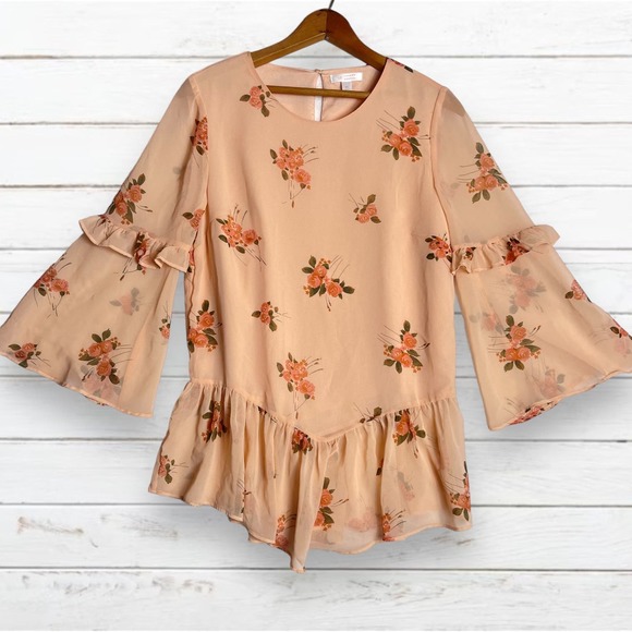 LC Lauren Conrad Tops - LC Lauren Conrad Women's Floral Bell Long Sleeve Ruffled‎ Blouse Size M